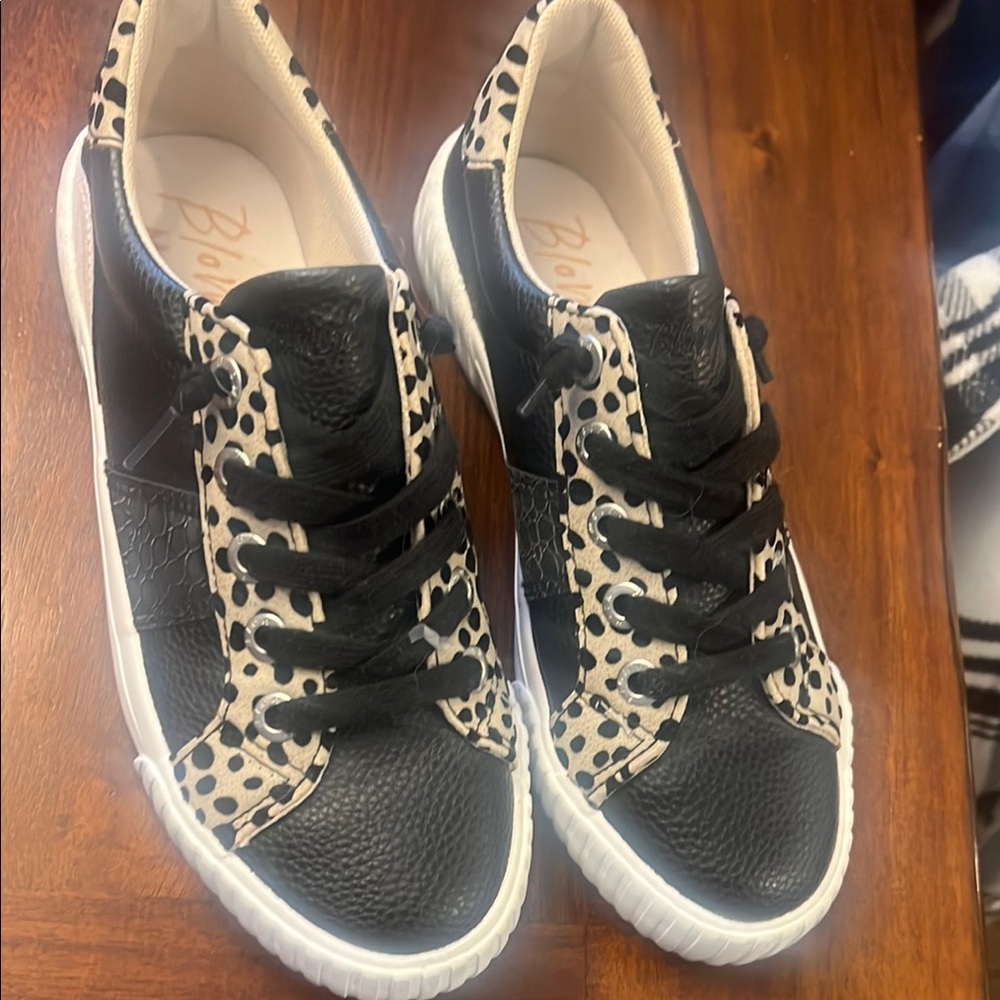 Black and White Polka Dot Women's Sneakers